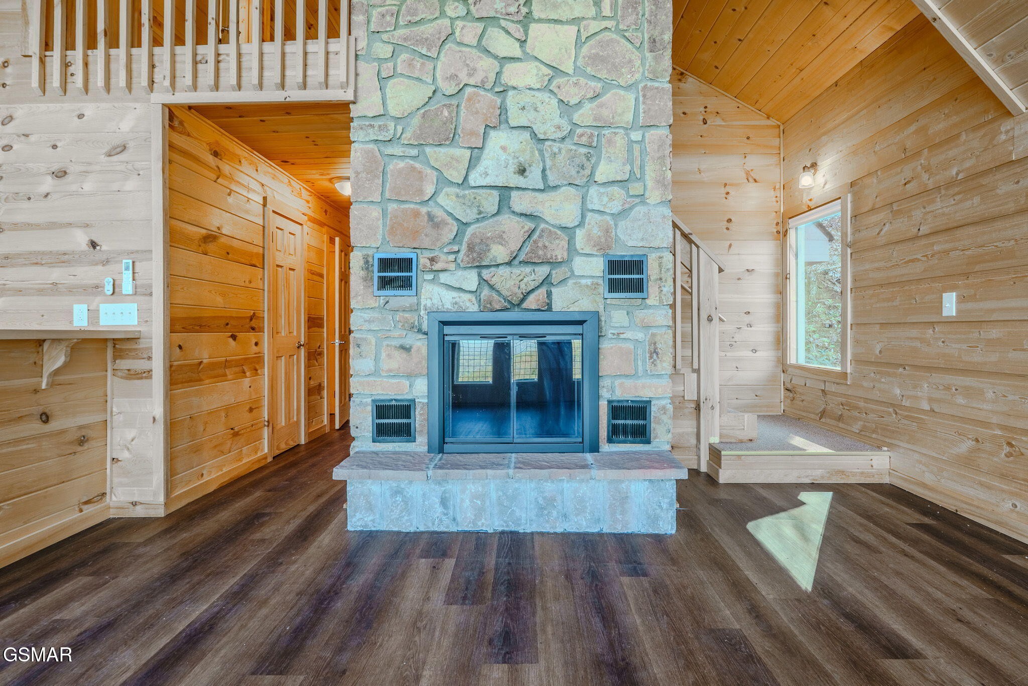 2821 Overholt Trail