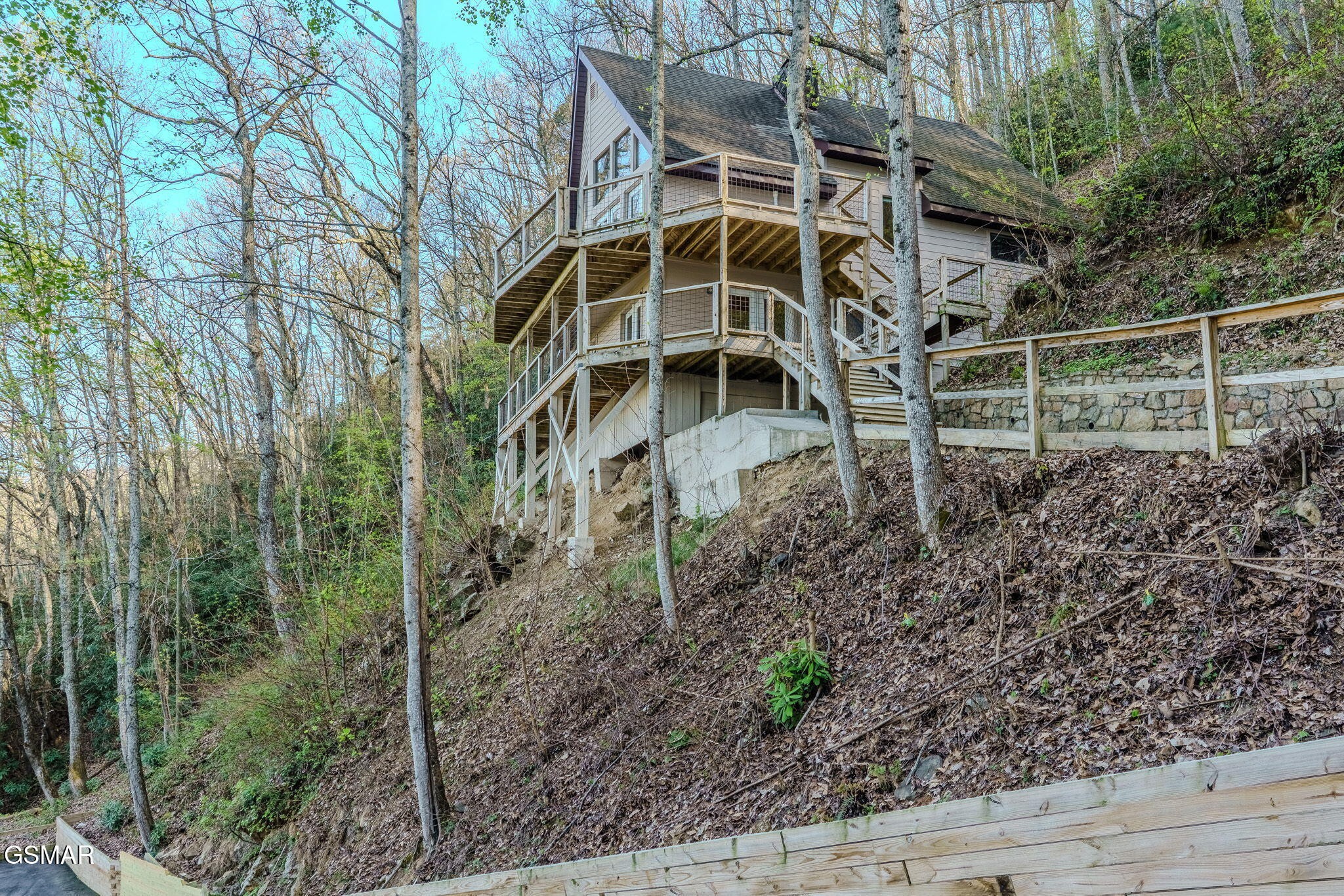 2821 Overholt Trail
