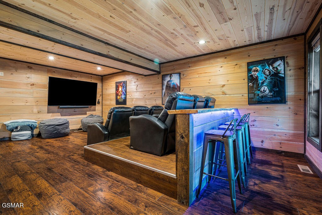 834 Pine Top Lane