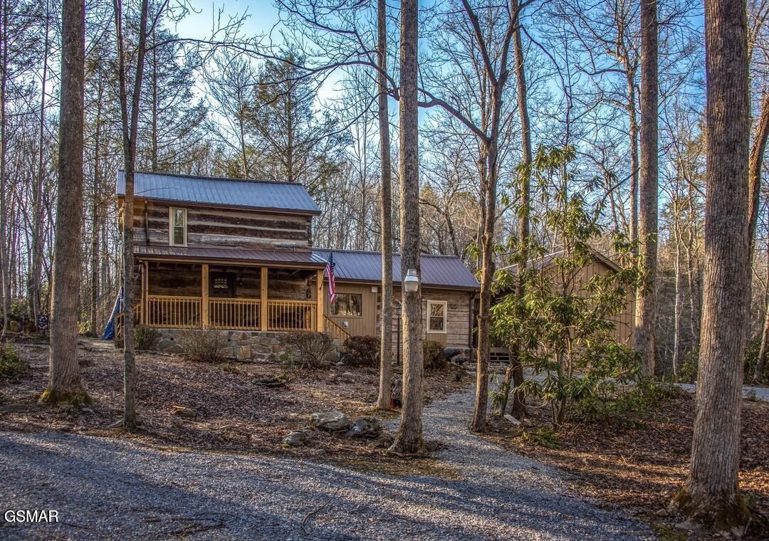 125 Cricket Hollow Way