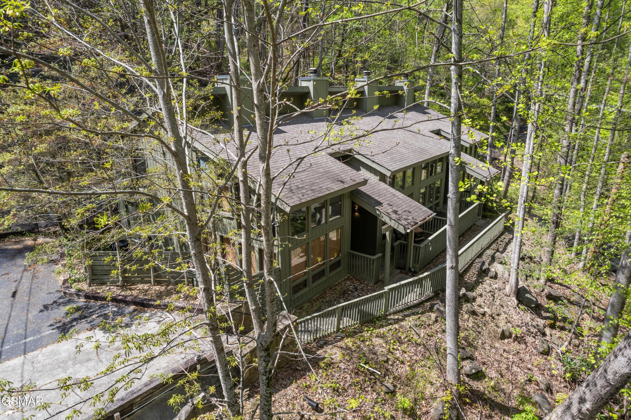 1228 Ski Mountain Road