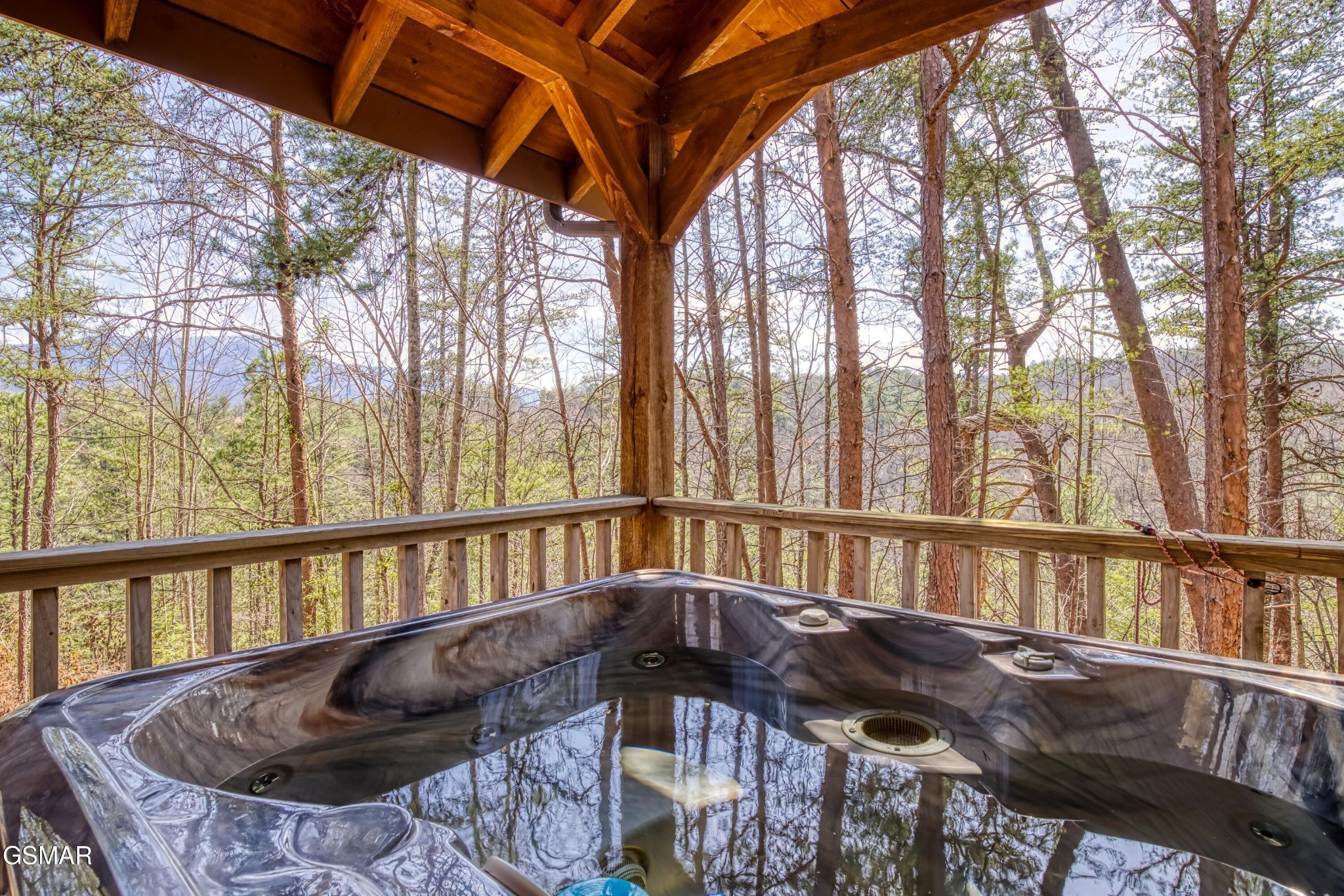 2752 Blue Springs Way
