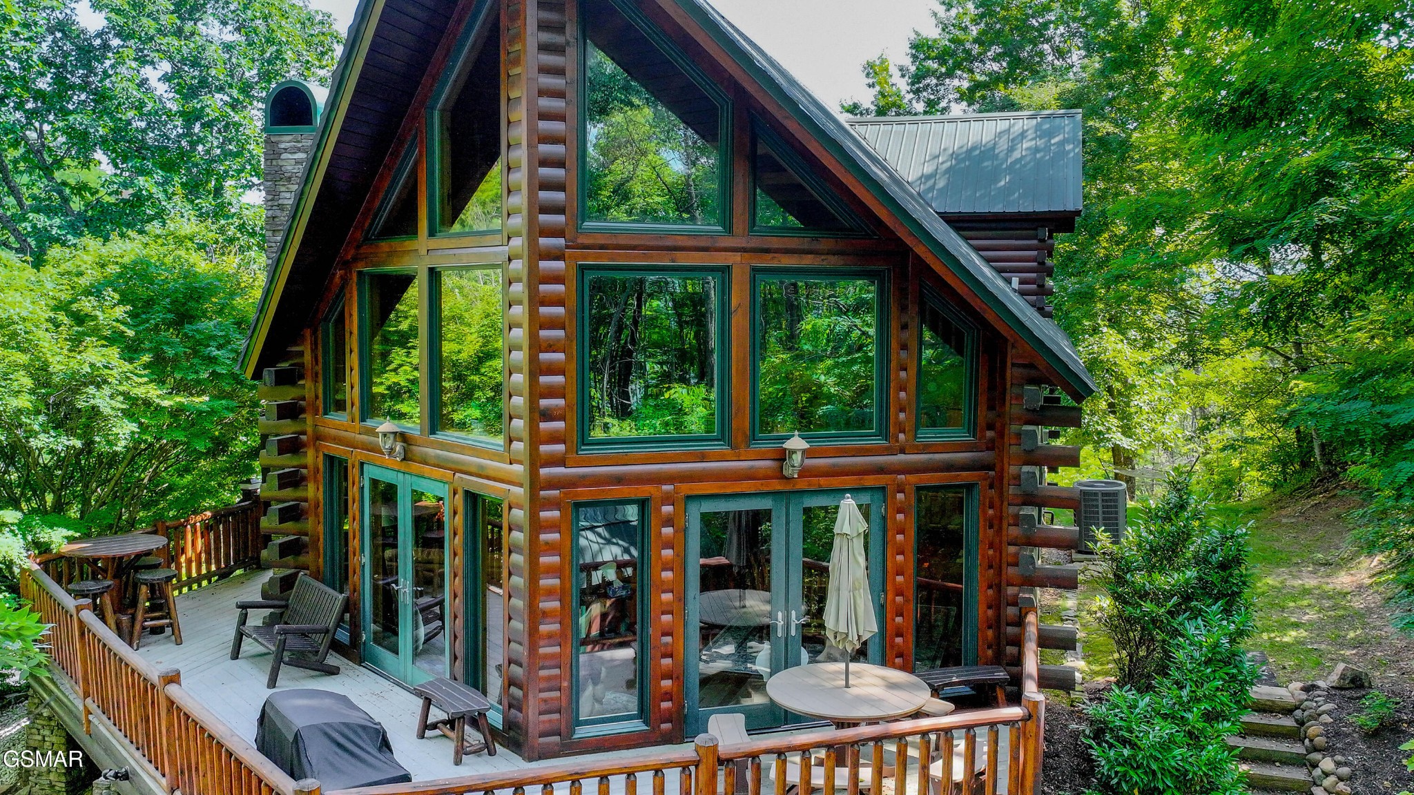 3341 Sugar Maple Loop Road