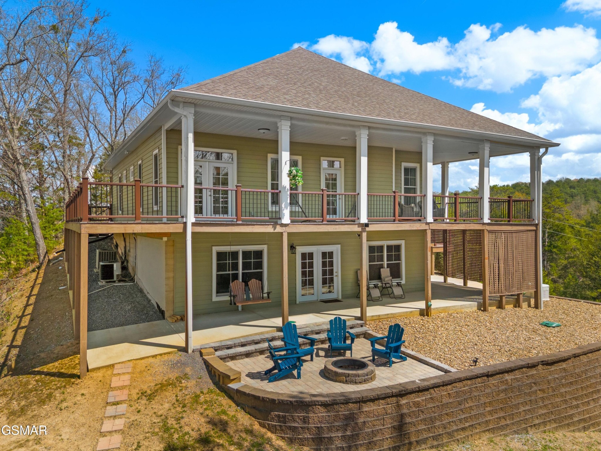 2017 Paradise Hills Road