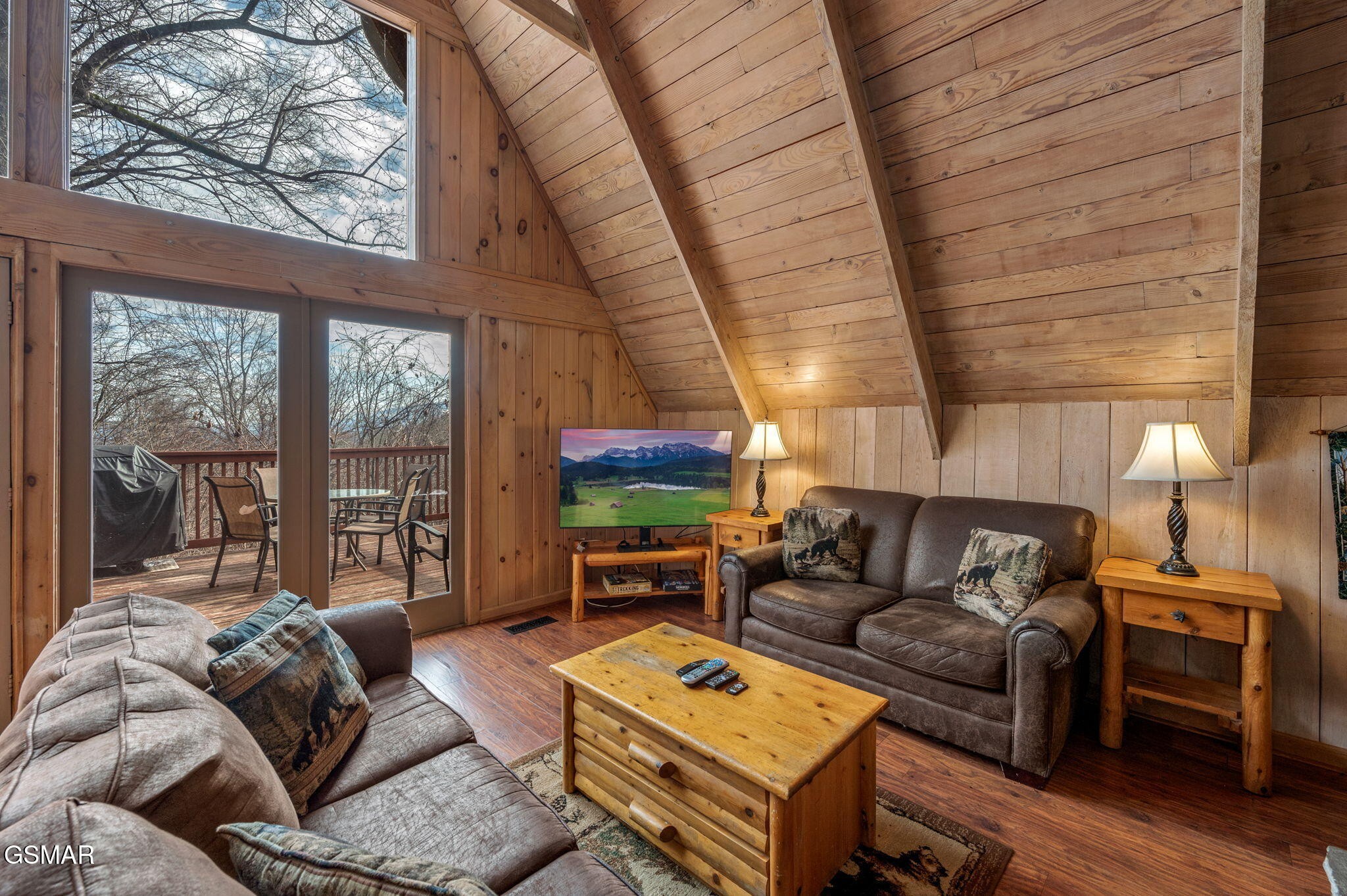1125 Lower Alpine Way