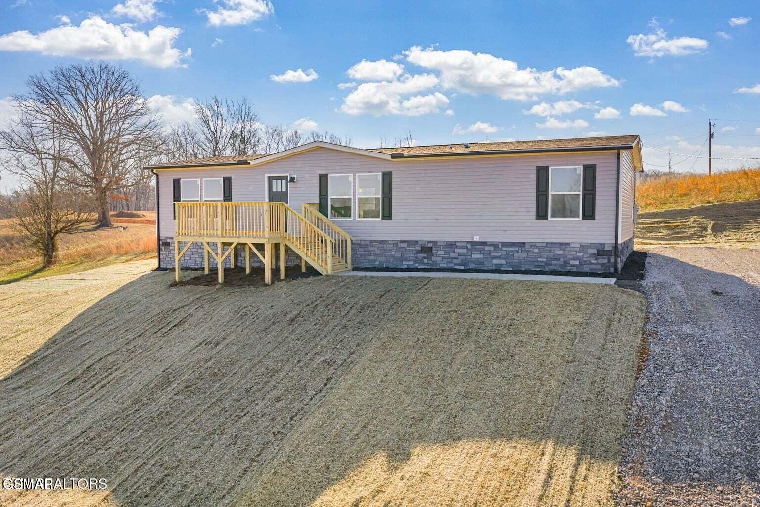 200 Laura Boling Loop Road