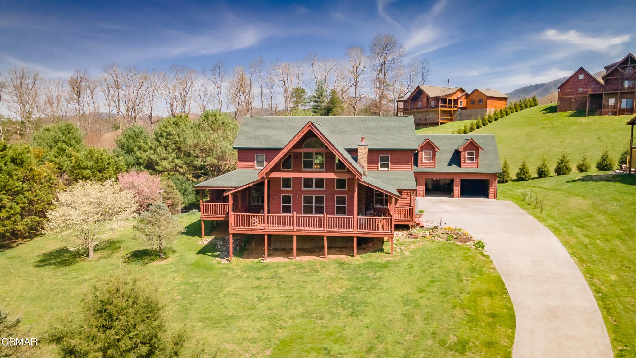 3385 Clear Valley Drive