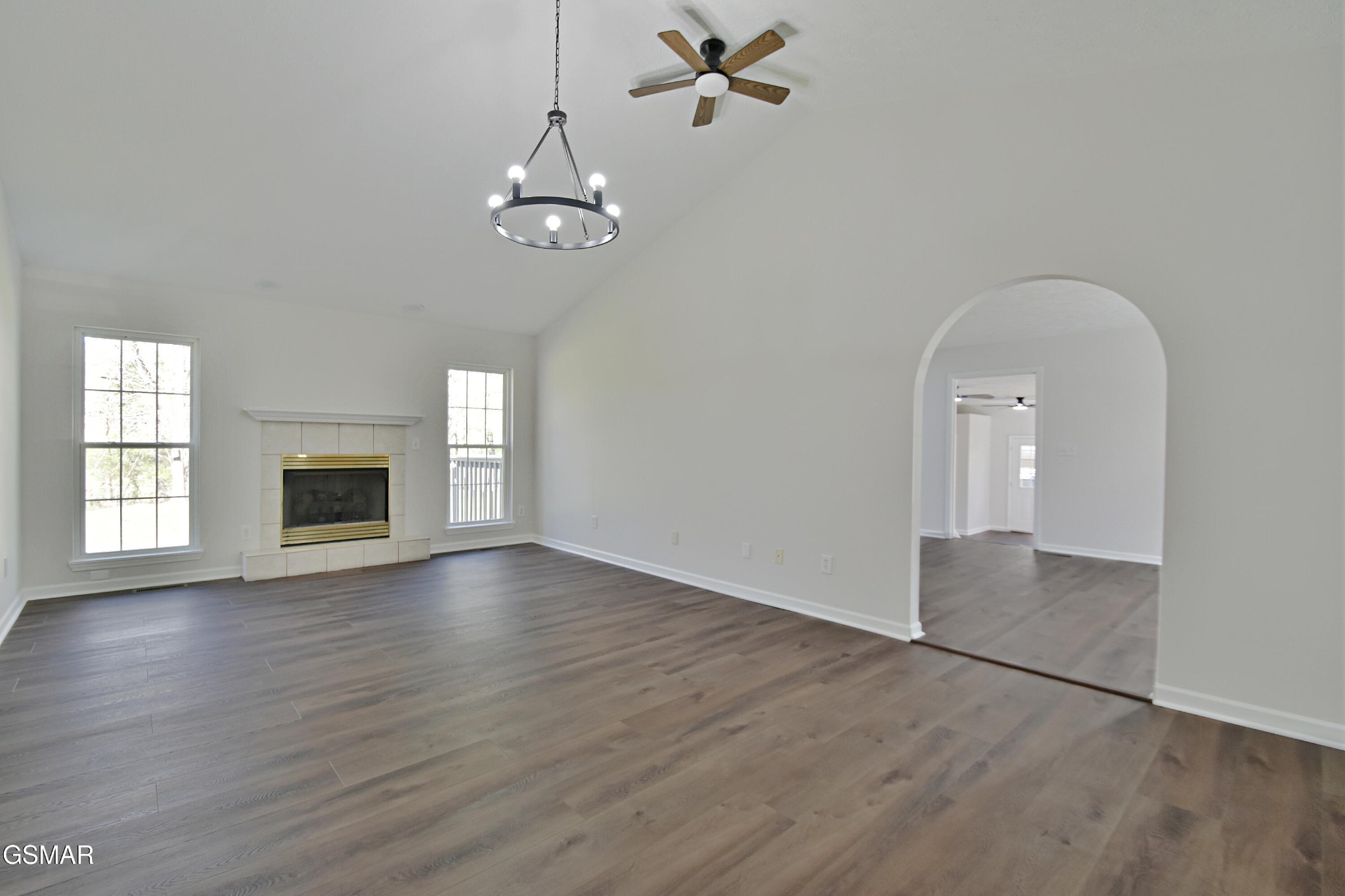 2913 Village Lane
