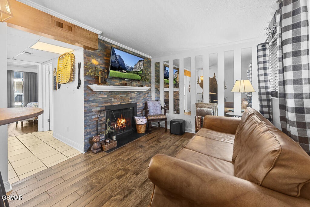 685 River Rd