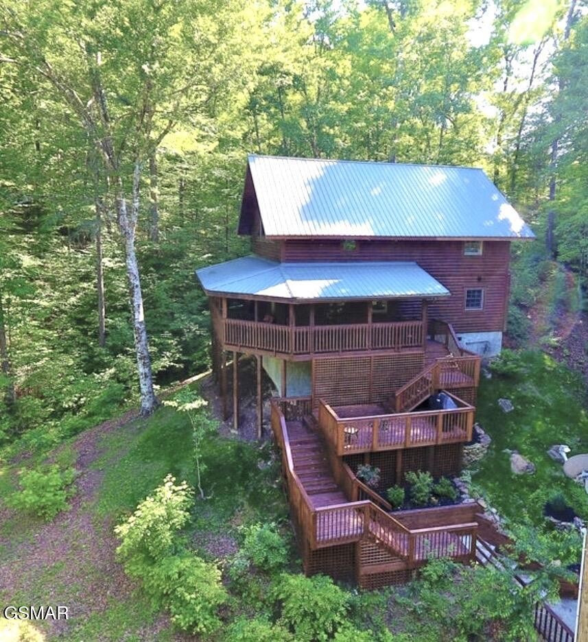 210 S Smoky Mountain Way