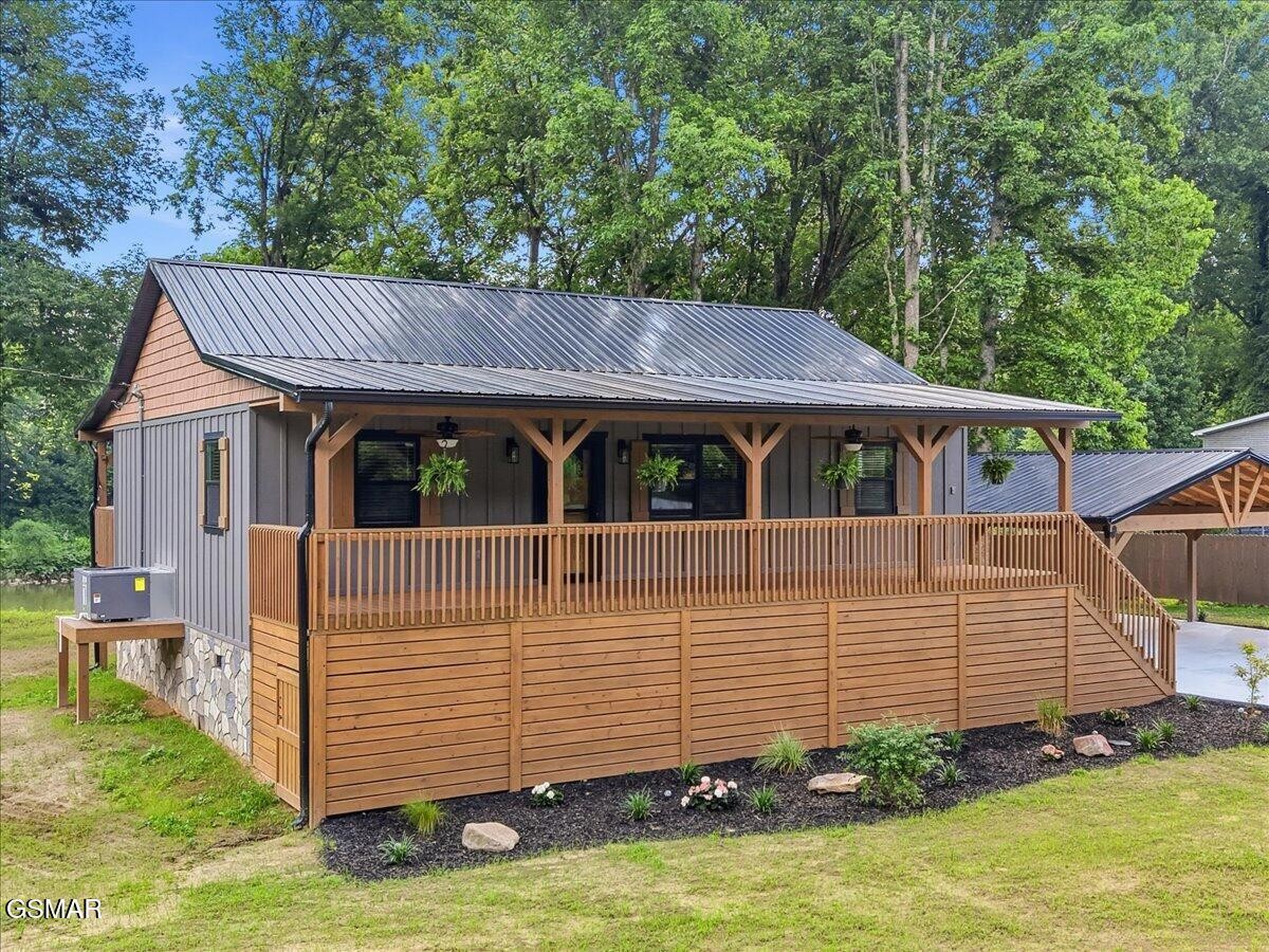 1485 River Chase Way