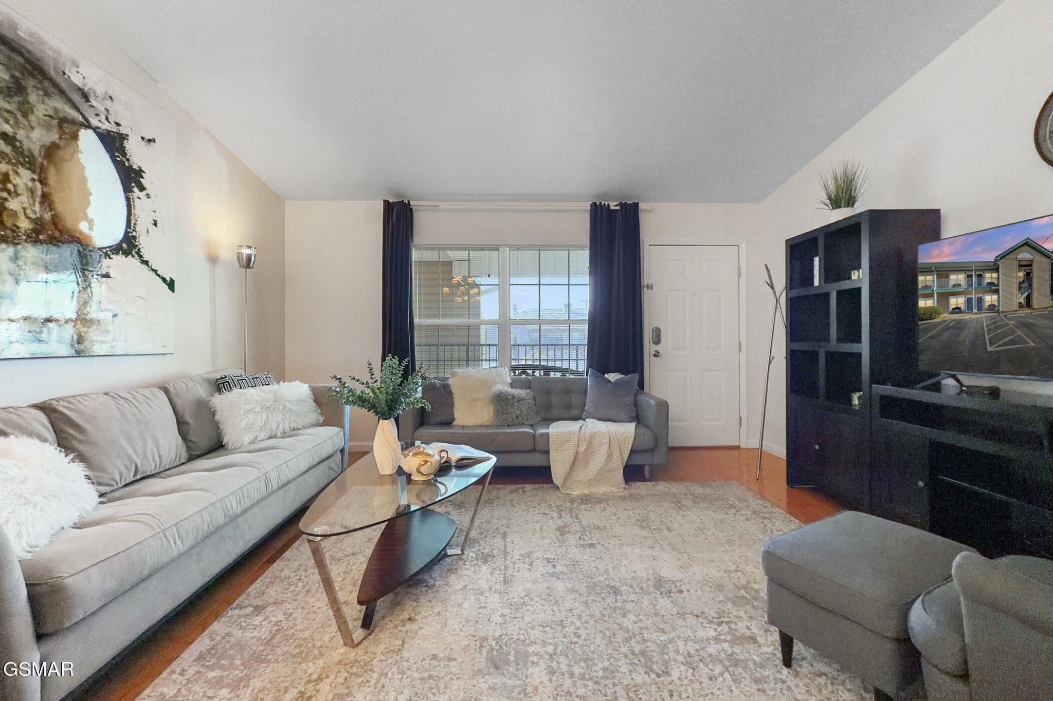 2743 Colonial Drive
