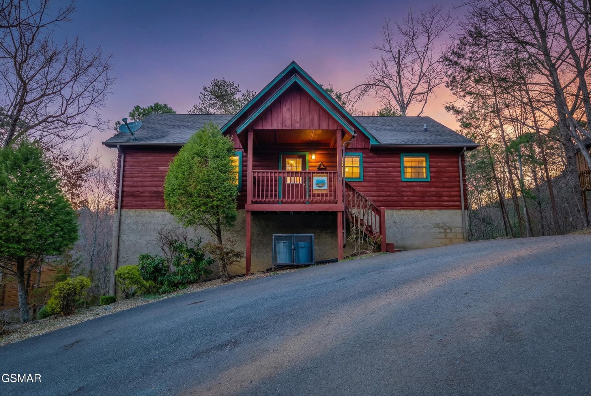 1643 Raccoon Den Way