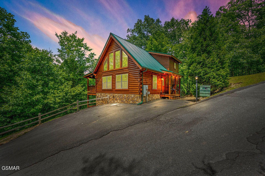 766 High Mountain Way