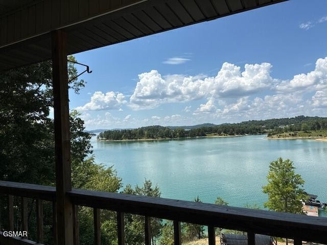 2739 Windy Cove Way