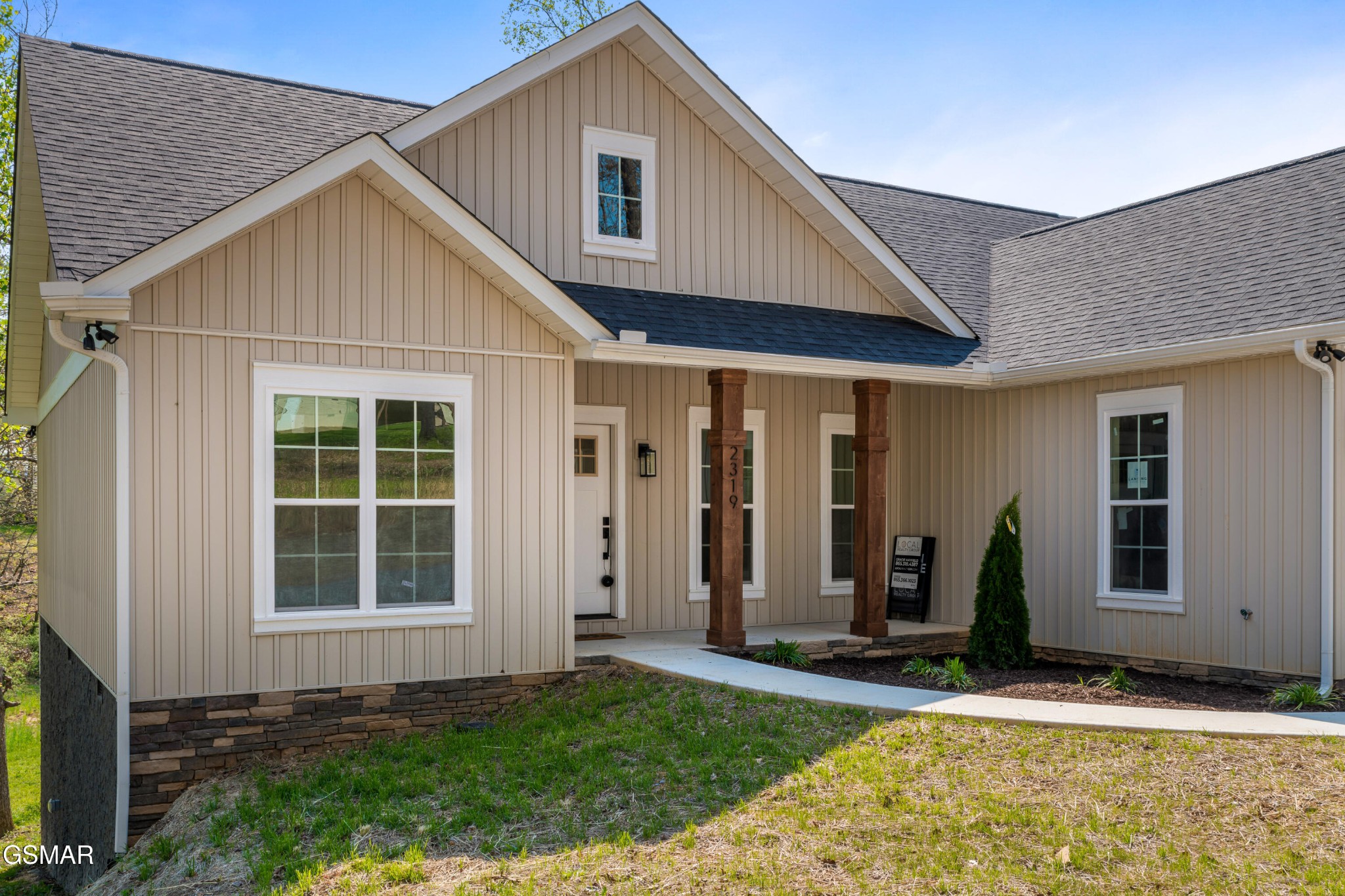2319 Geraldine Way