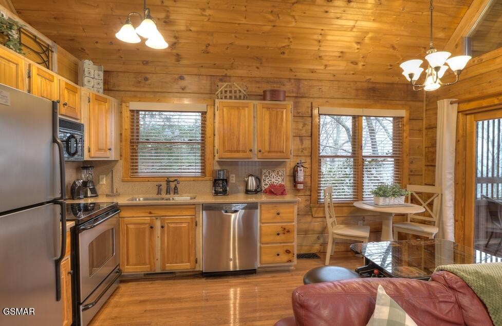 223 Oak Haven Way