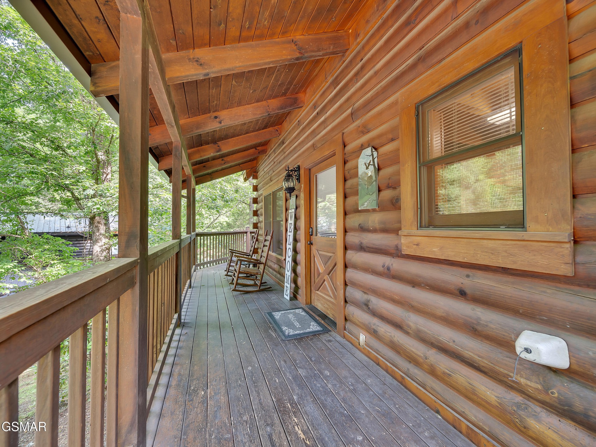 709 Gray Hawk Way