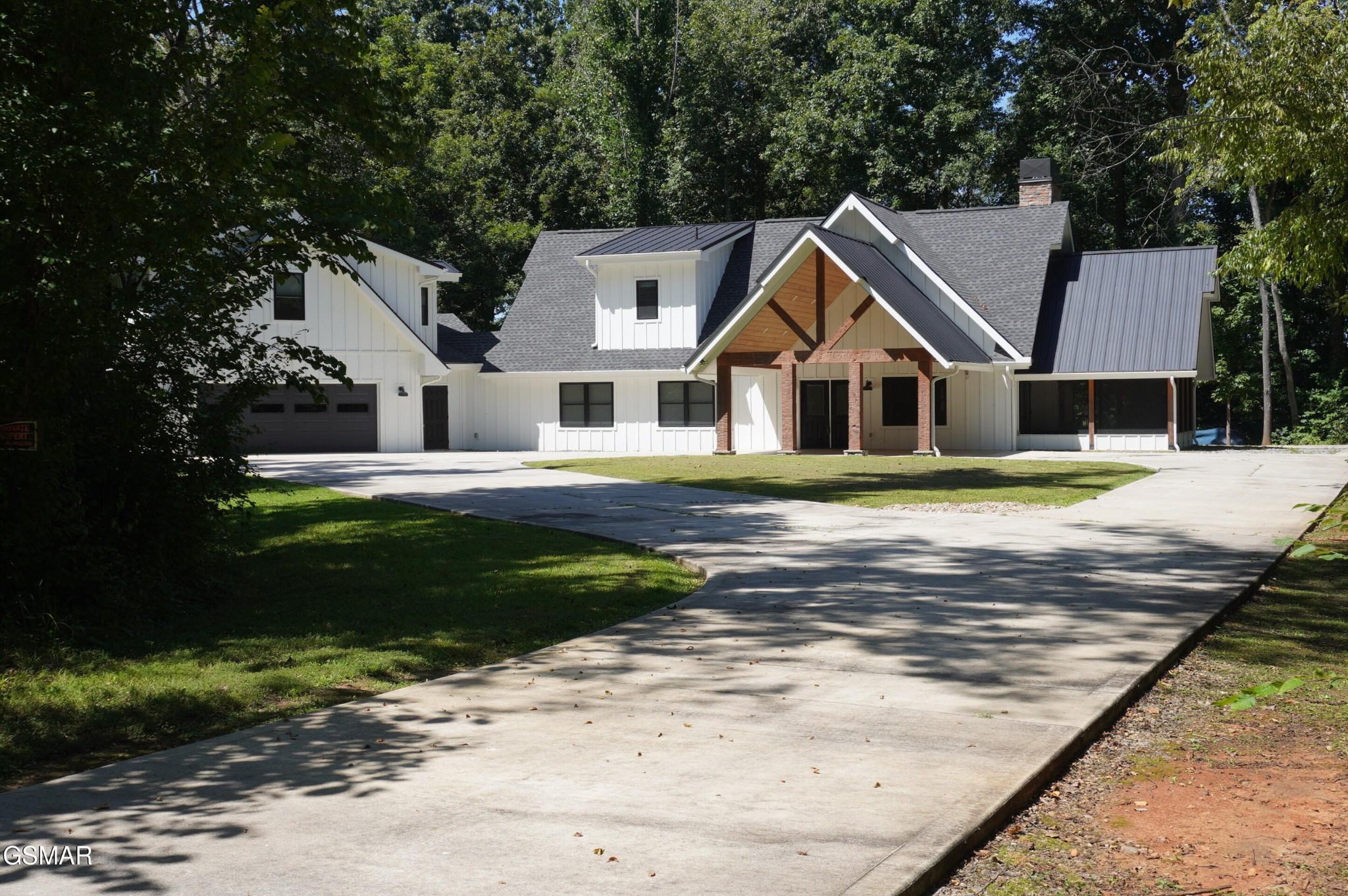 226 Meadowood Road