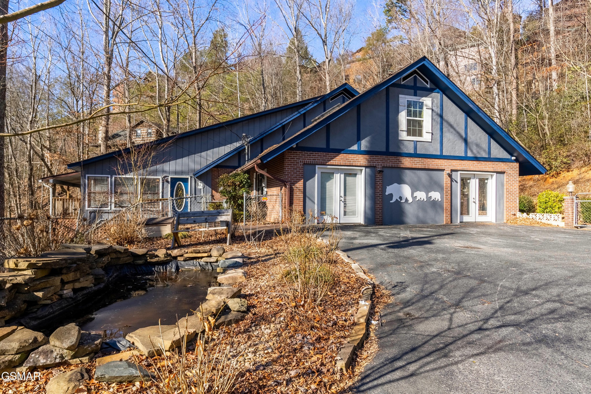 751 Ridge Road
