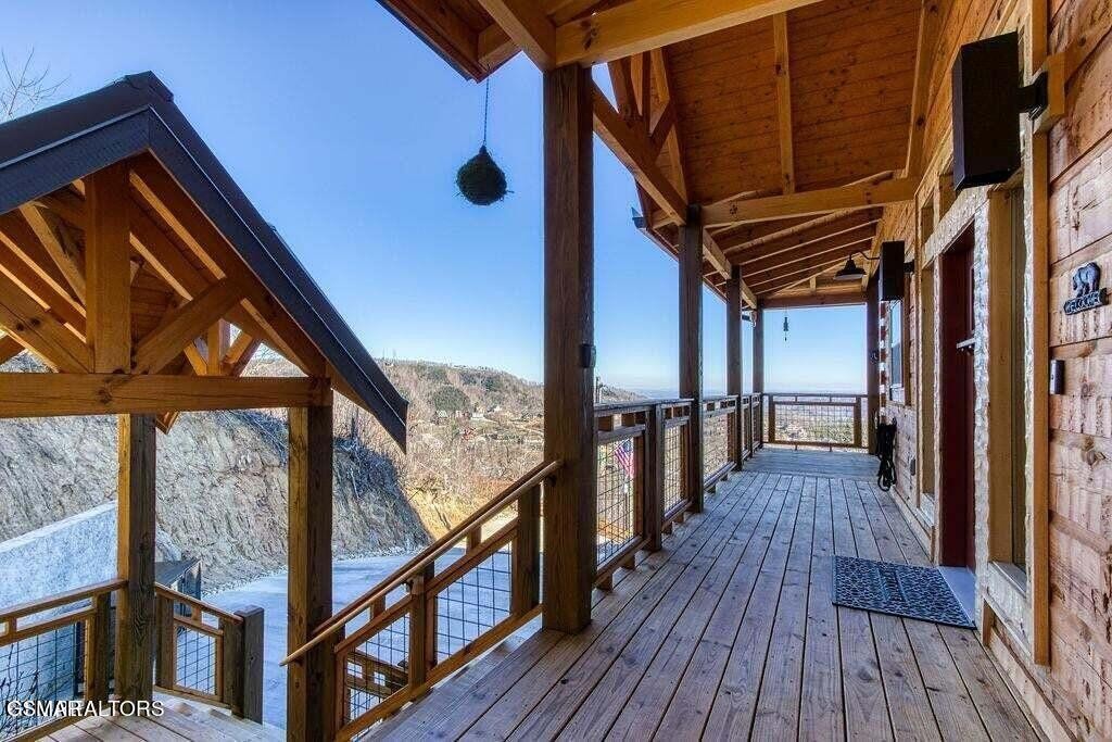 658 Wiley Oakley Drive