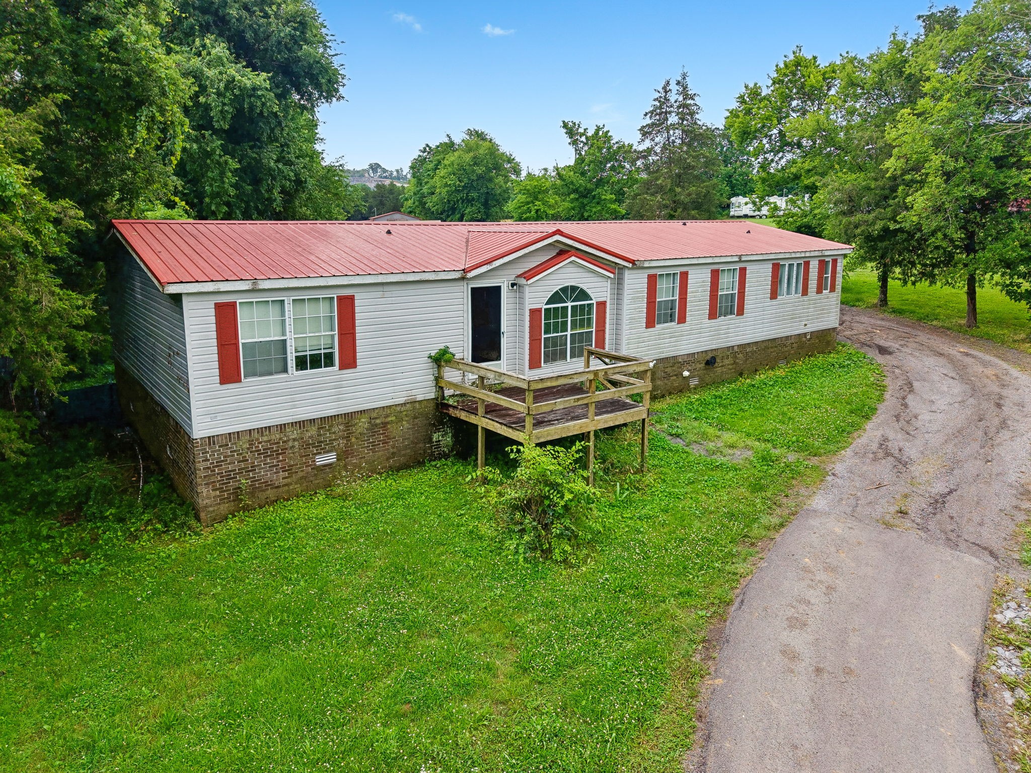 19 Clark Mill Rd