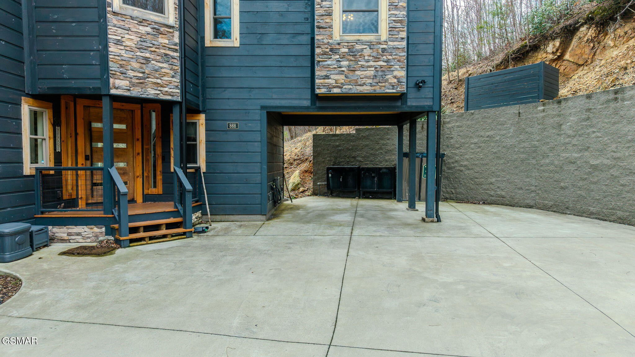 868 Cliff Branch Road