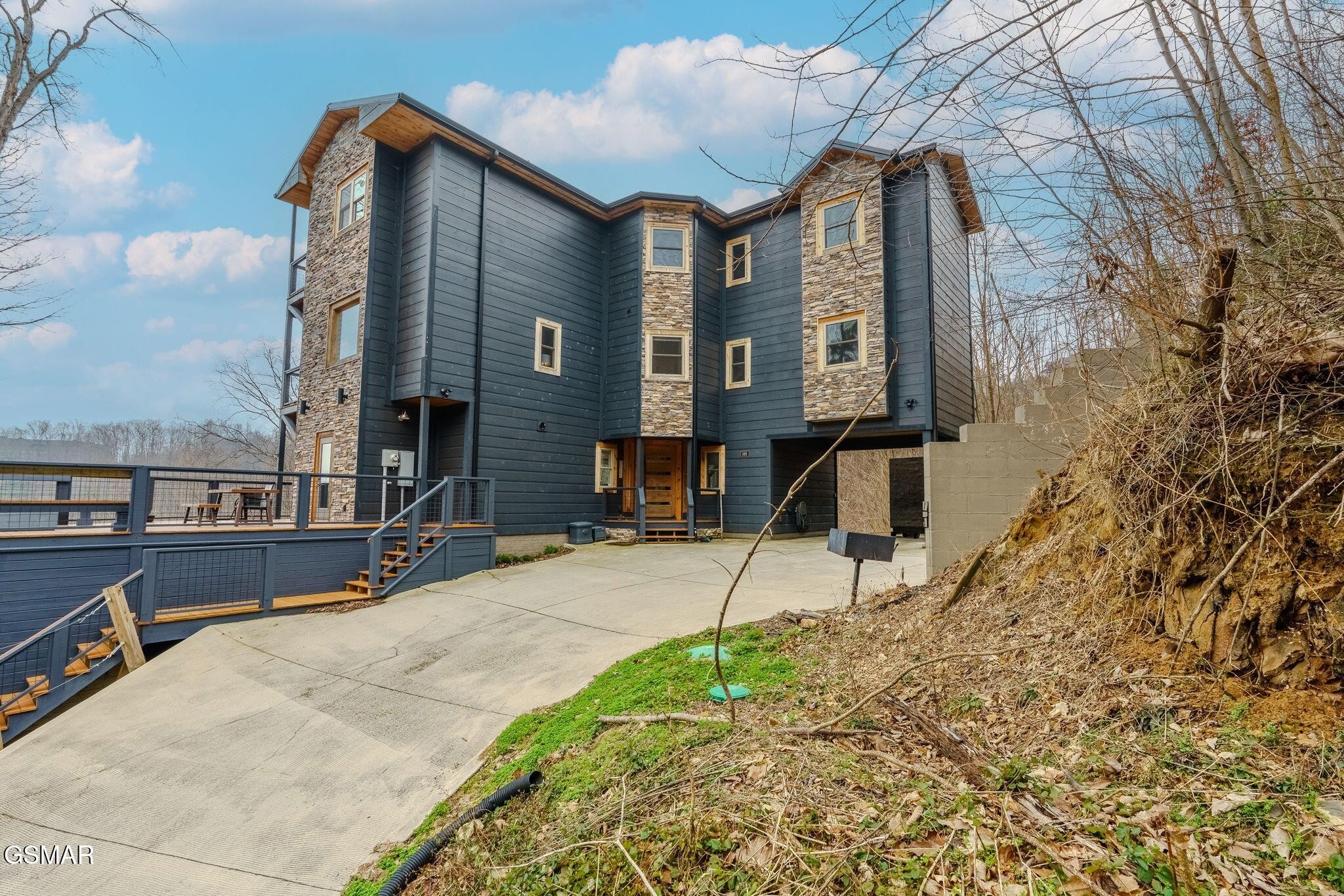 868 Cliff Branch Road