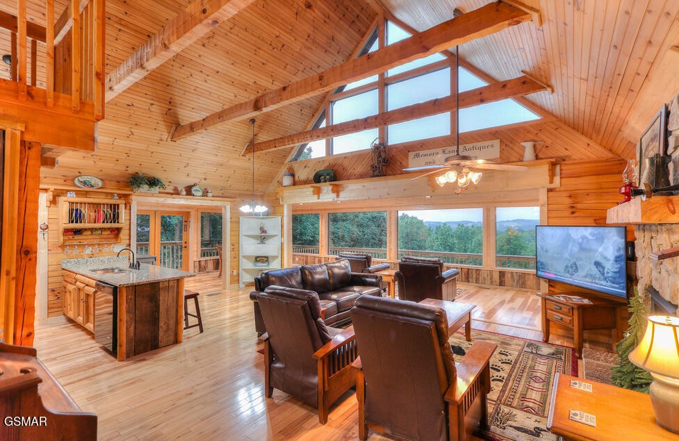 339 Oak Haven Way