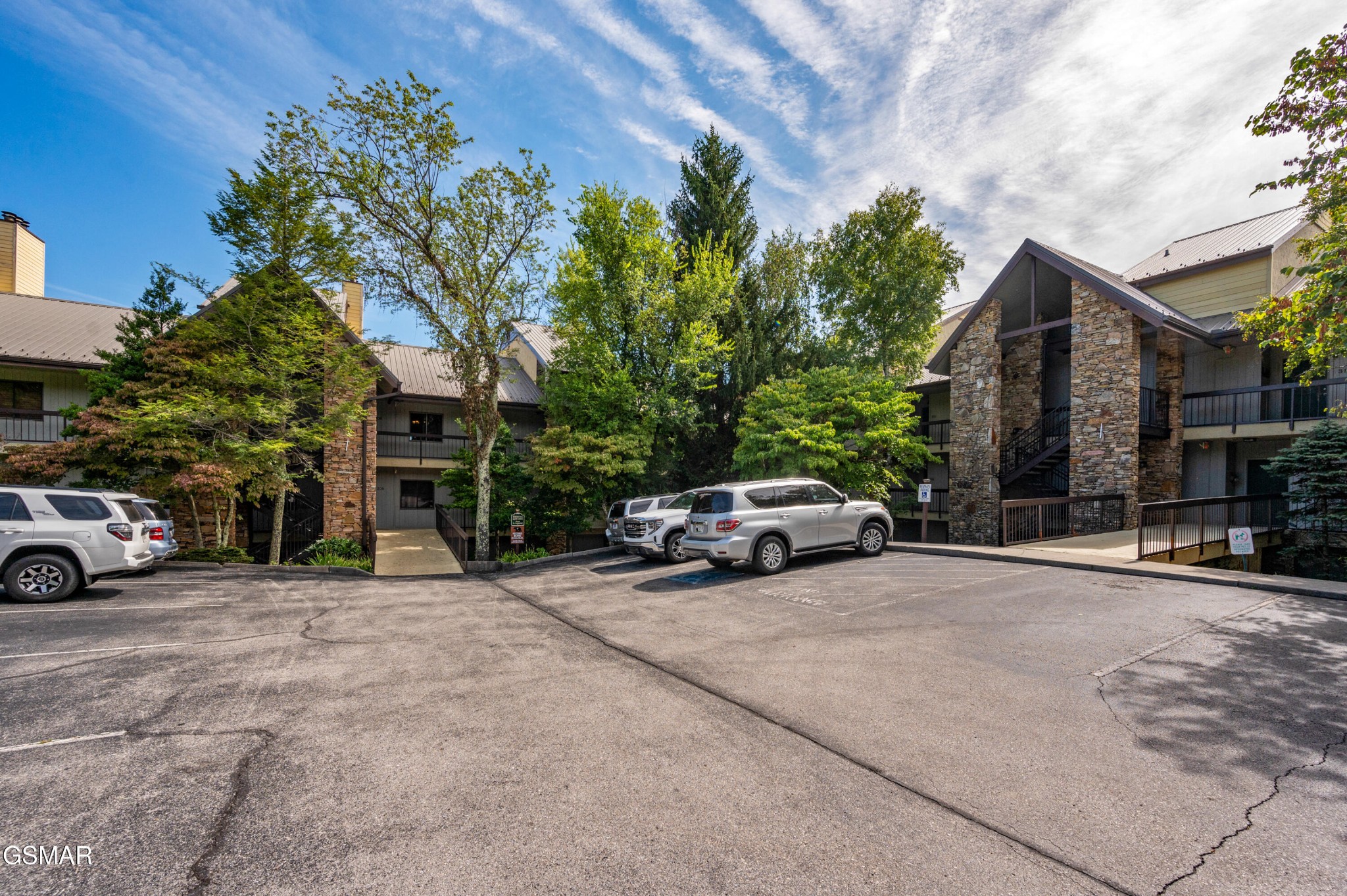 1130 Ski View Drive