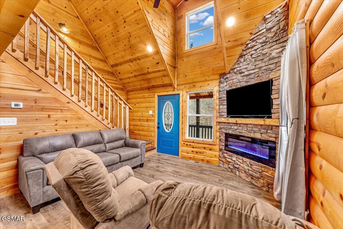 2321 Willow Lane