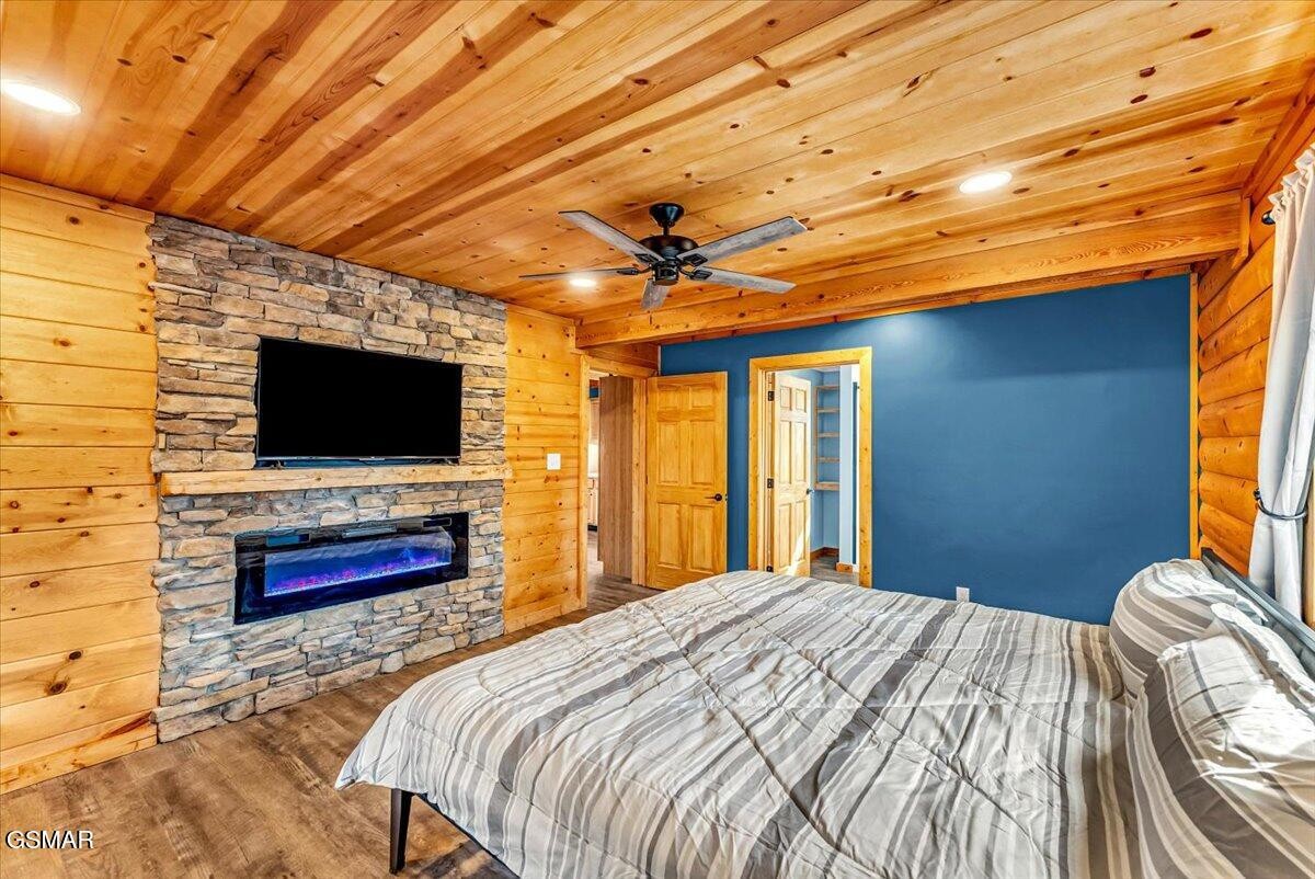 2321 Willow Lane