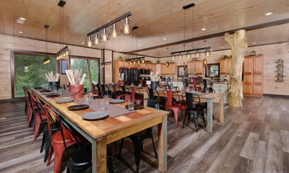 14851481 Sleepy Valley Lane