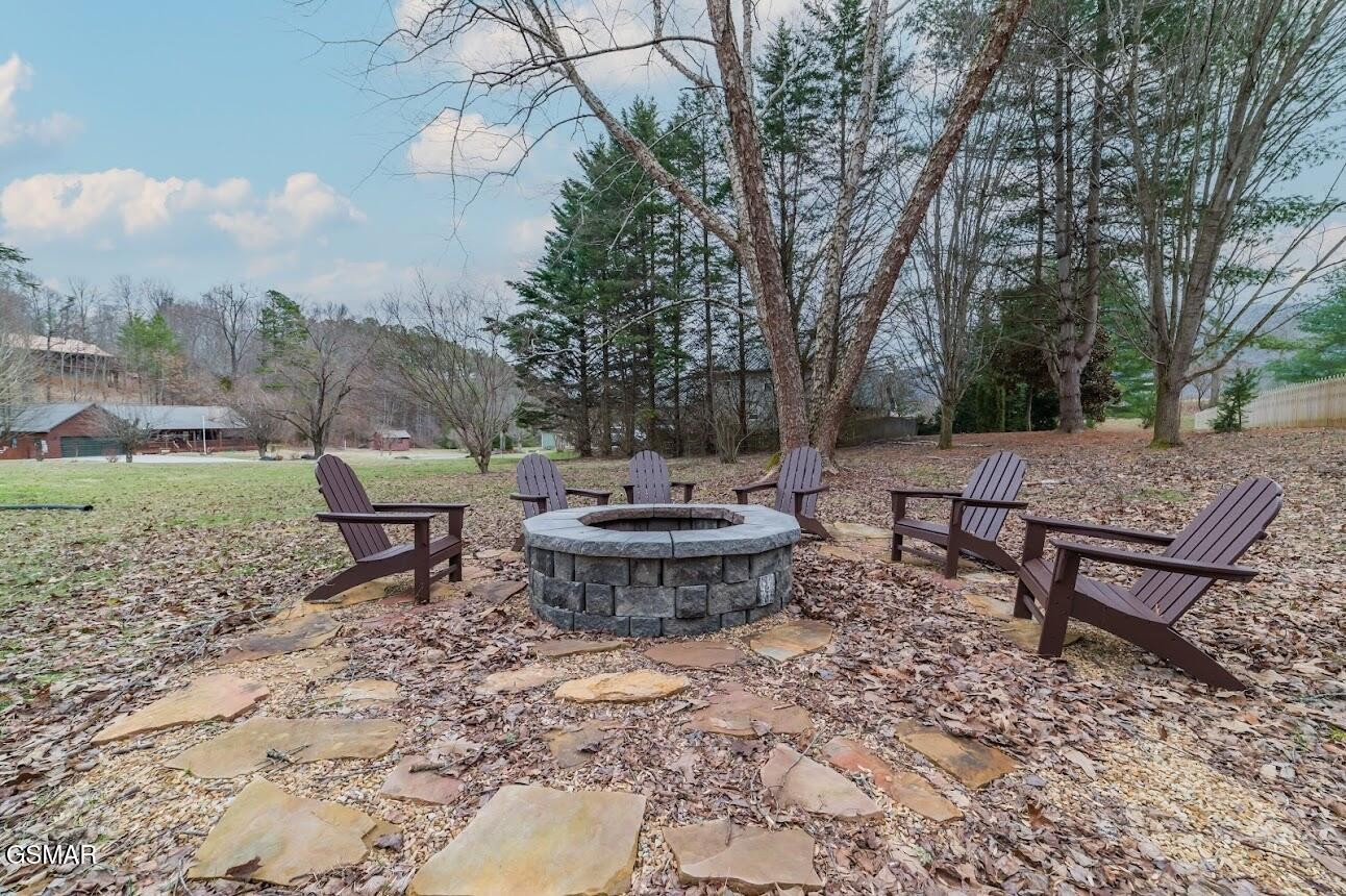 3919 Ole Smoky Way