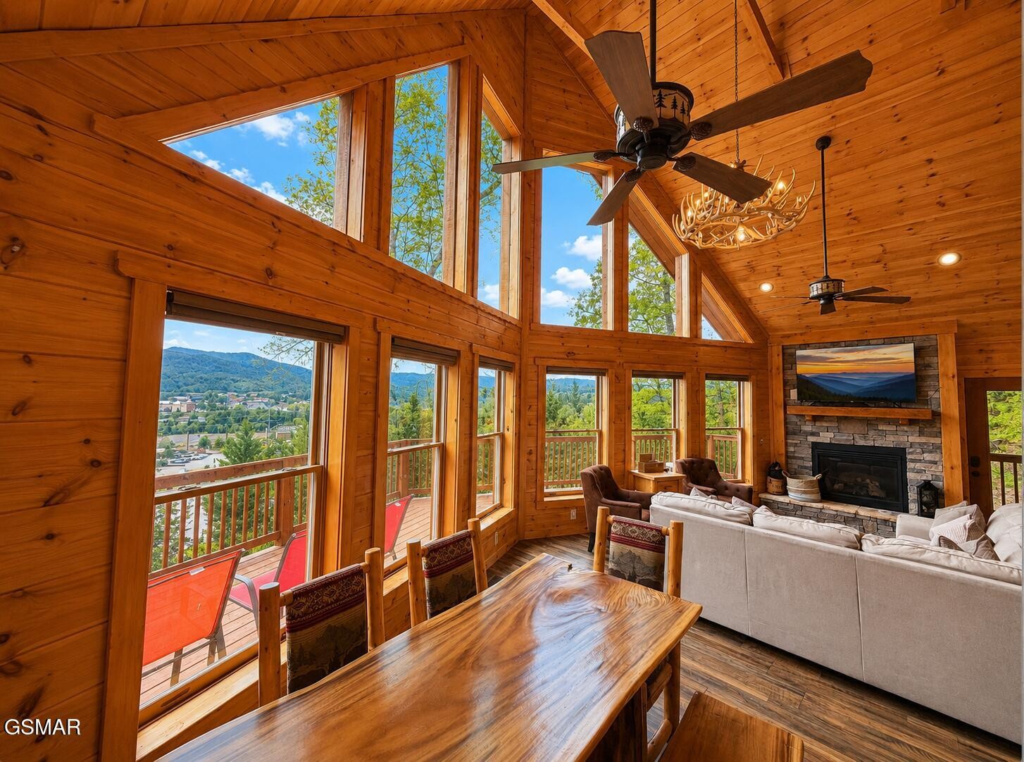 643 Forest Drive