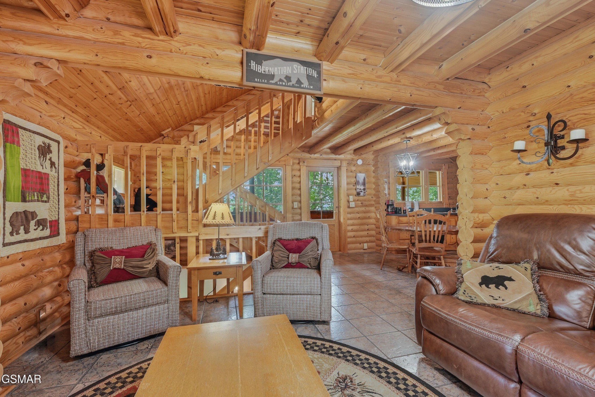 917 Pine Cone Way