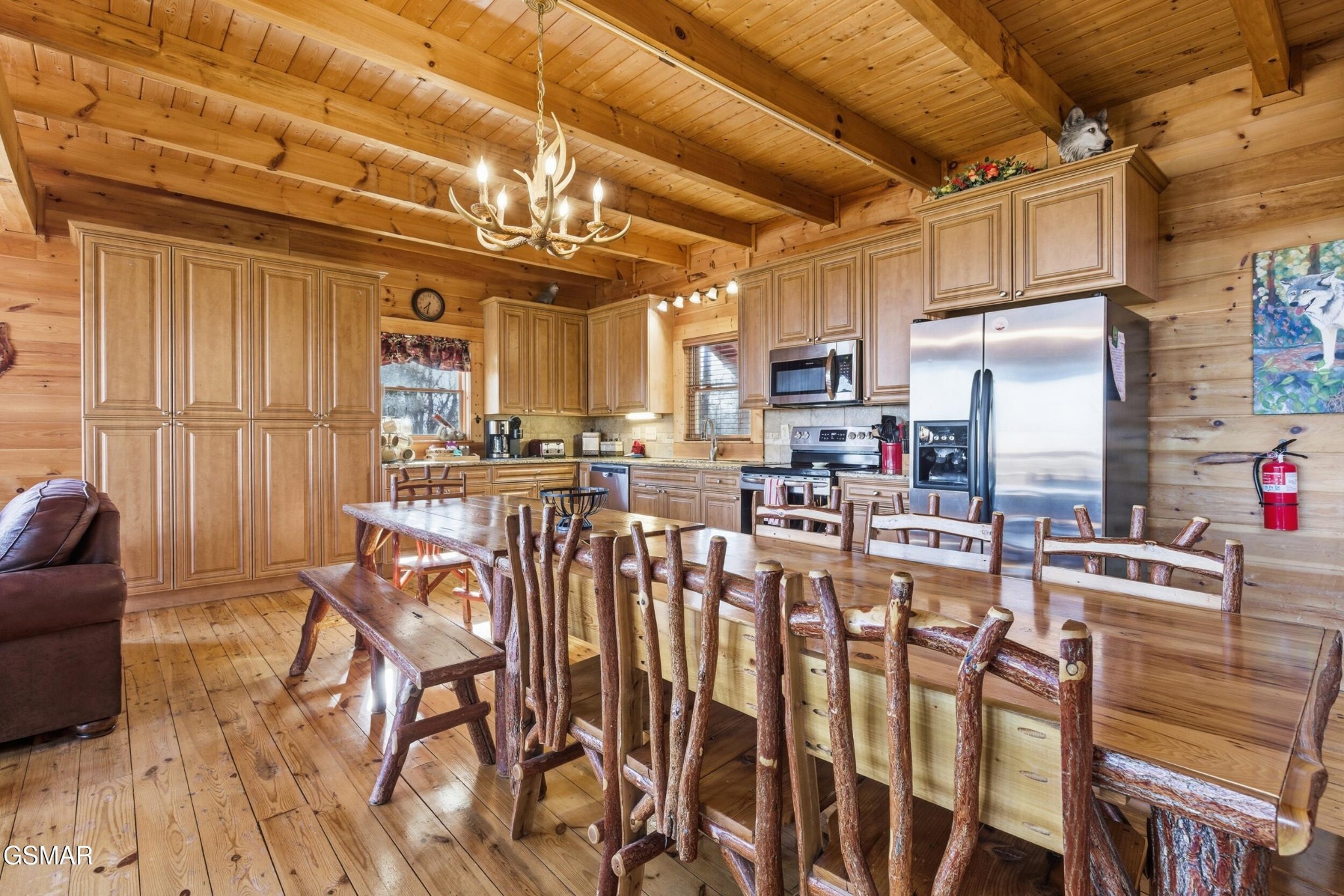 1707 Ridgecrest Drive
