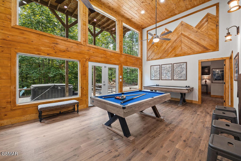 5042 Settlers View Lane