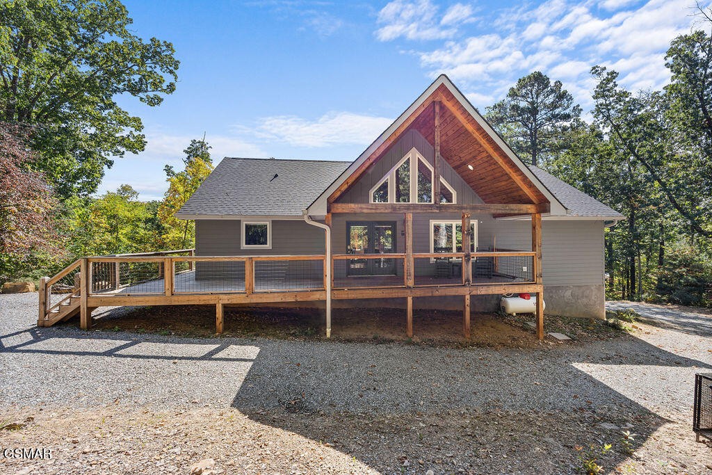 5042 Settlers View Lane