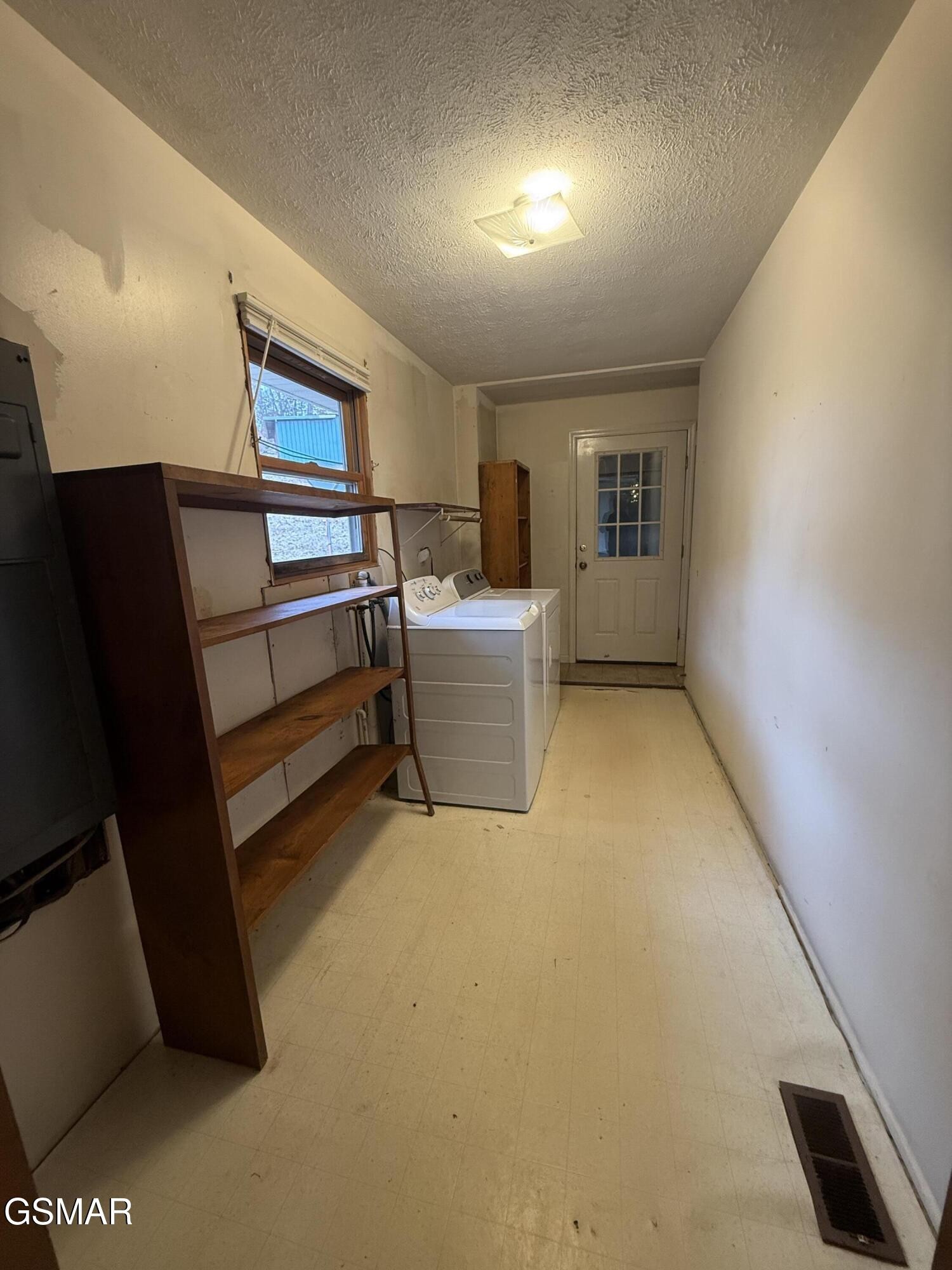 1342 Edwina Bridgeport Road
