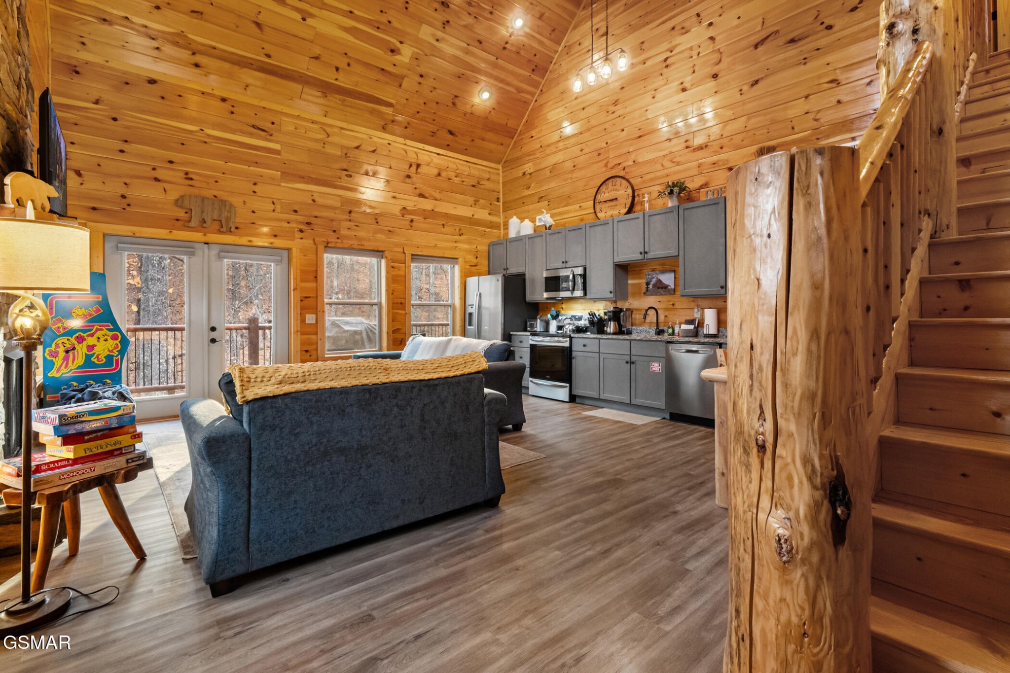 2441 Cedar Pass