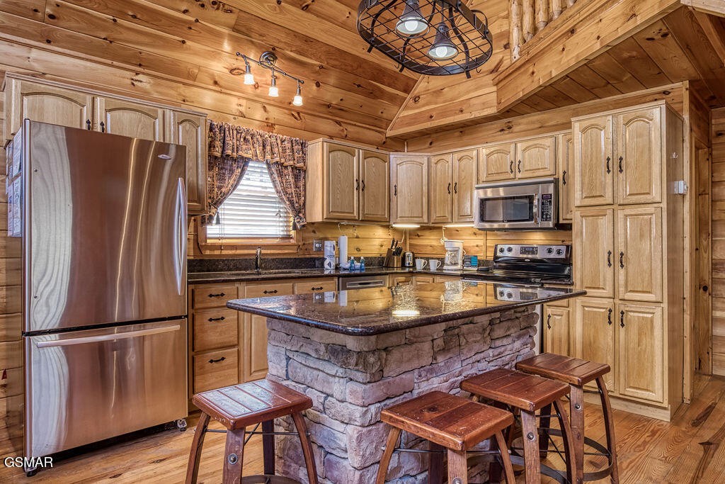 2810 Teaberry Hill Way