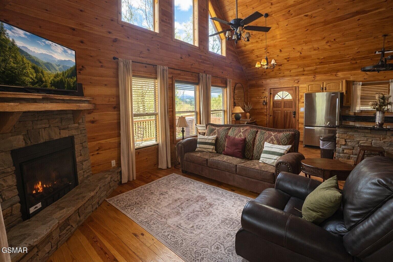 2810 Teaberry Hill Way