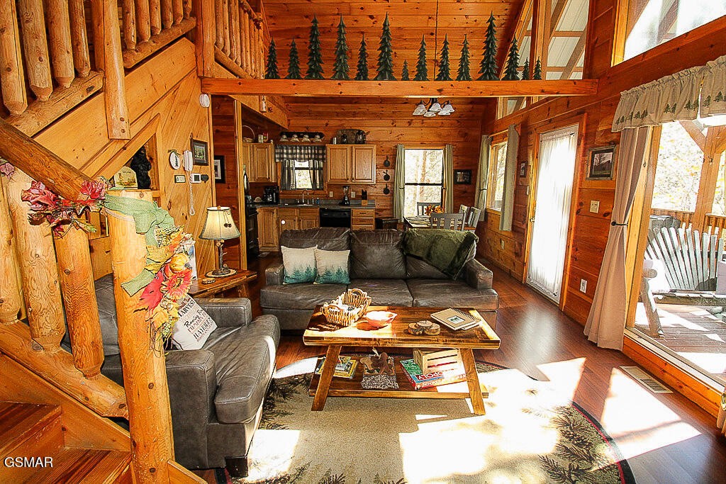 2015 Bird Ridge Road