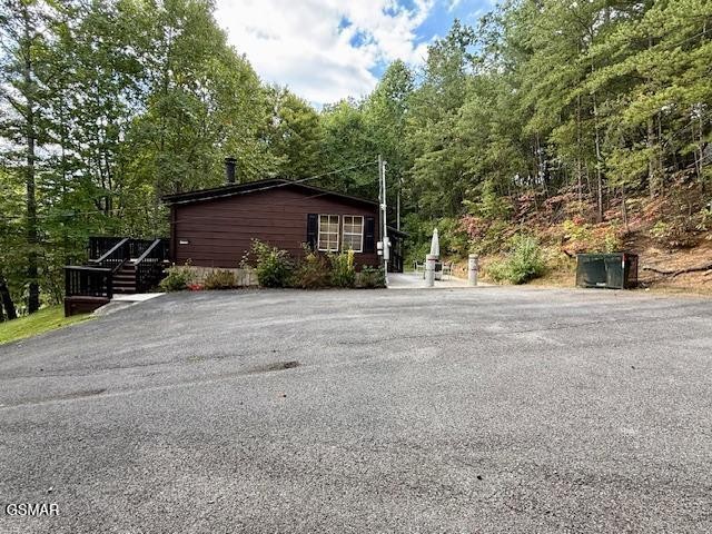 1329 Ski View Ln