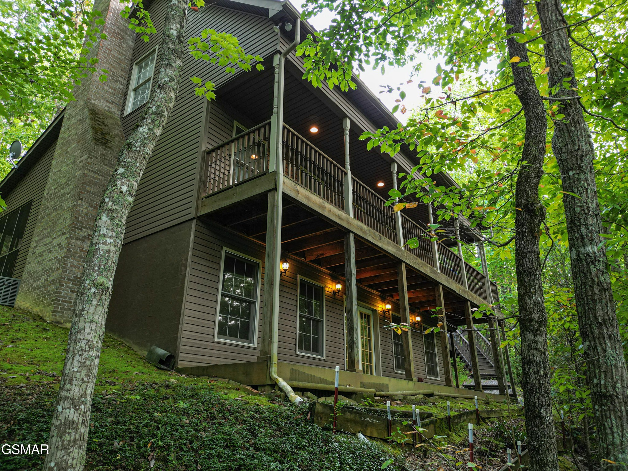 521 Jefferson Road