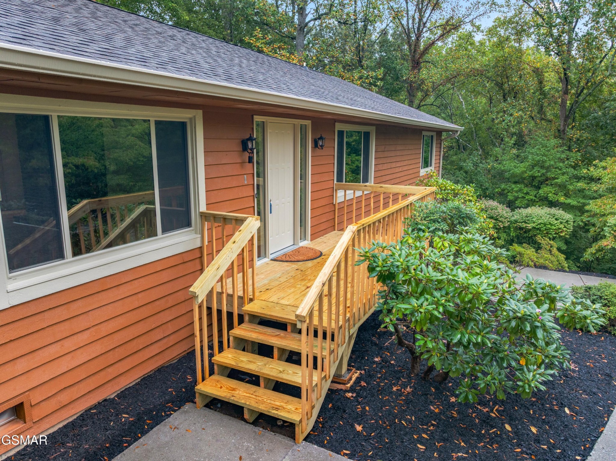 3320 Hazelwood Court