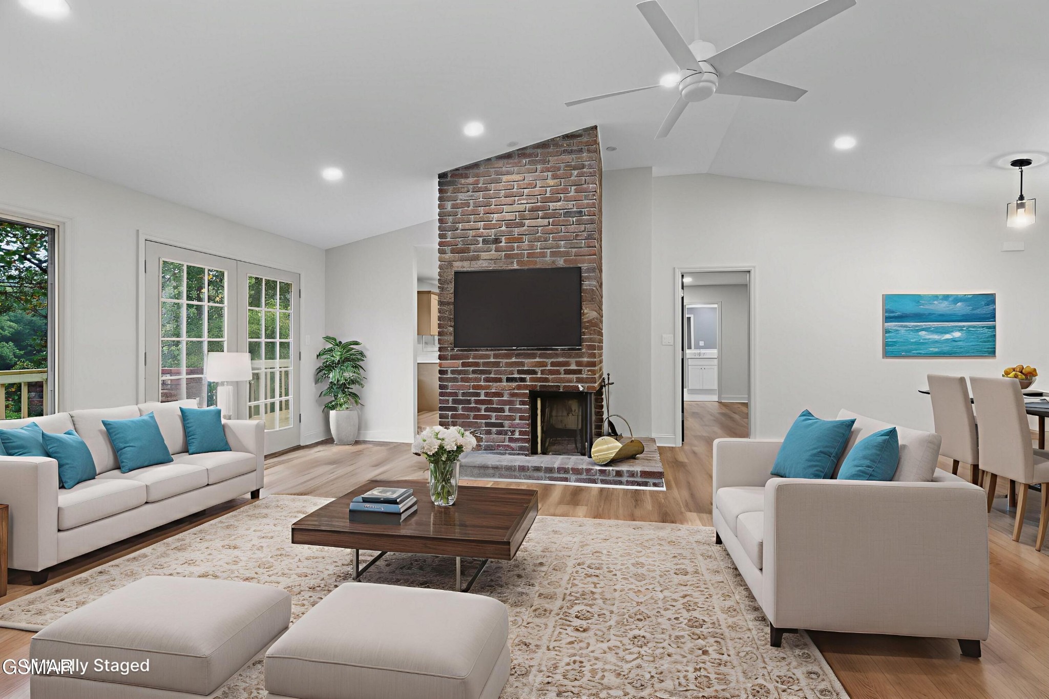 3320 Hazelwood Court