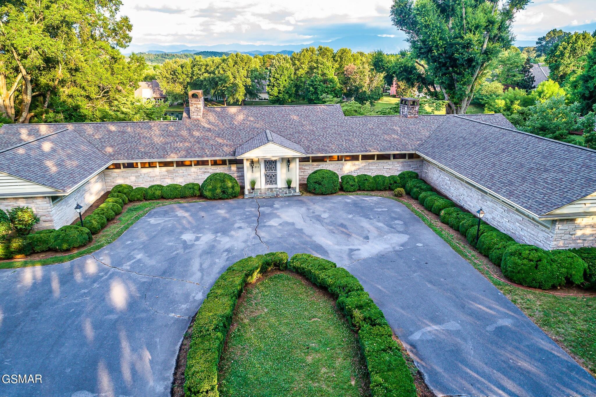 312 Paine Lake Drive