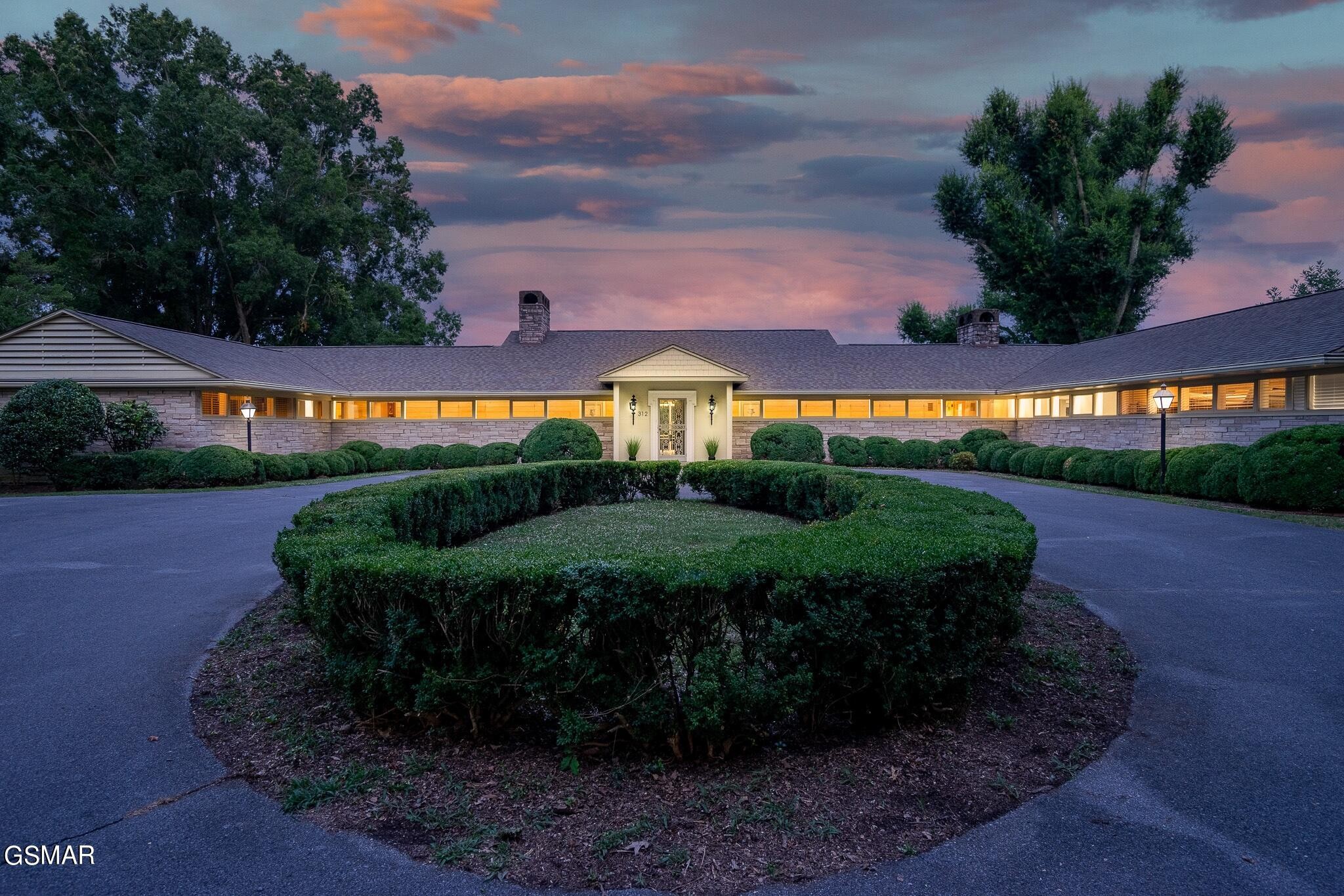312 Paine Lake Drive